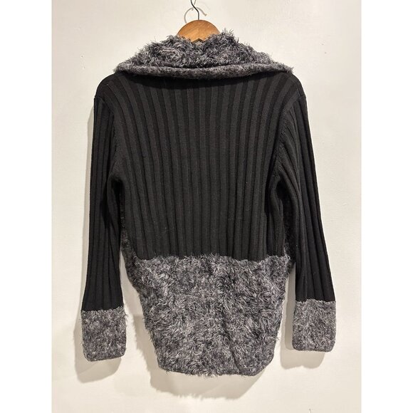 LA MADONA Vintage Faux Fur Lined Y2K Knit Cardigan Size Medium - Picture 2 of 4